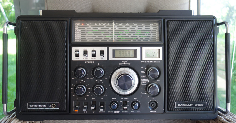 Grundig Satellit 2400