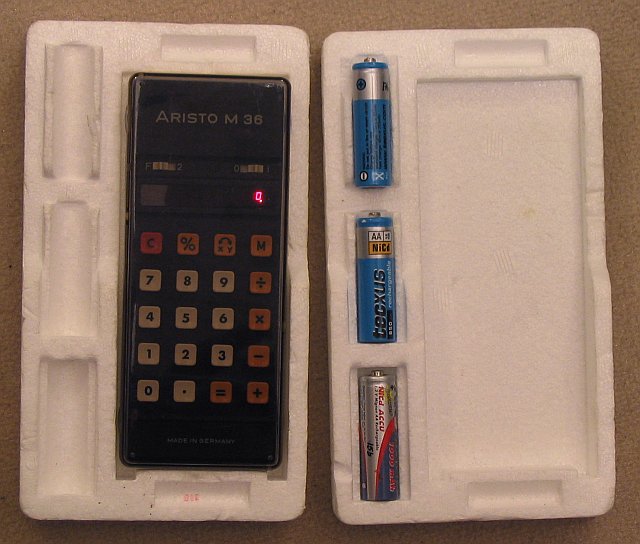 ... mit Rauchglasabdeckung und Originalverpackung